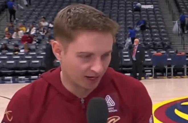 详细阅读:爱游戏官网内马尔复出第一场比赛完整版 爱游戏官网内马尔复出第一场比赛完整版